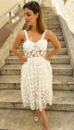 Midi elegancia // Lilibet Ruha