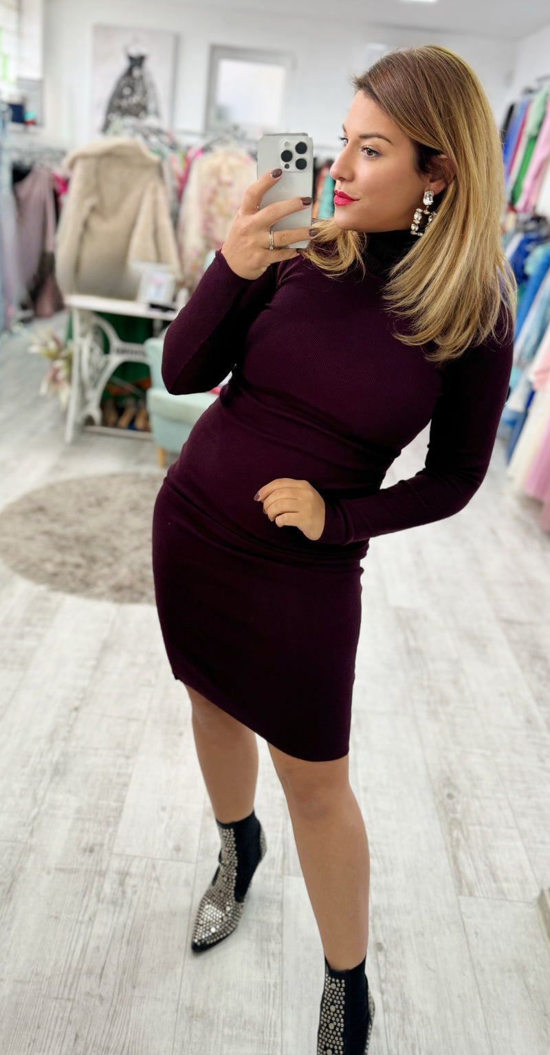 Örök klasszikus pulcsi ruha // Kylie Ruha