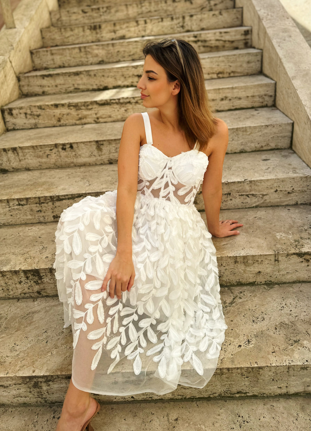Midi elegancia // Lilibet Ruha