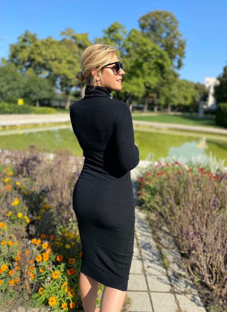Örök klasszikus pulcsi ruha // Kylie Ruha